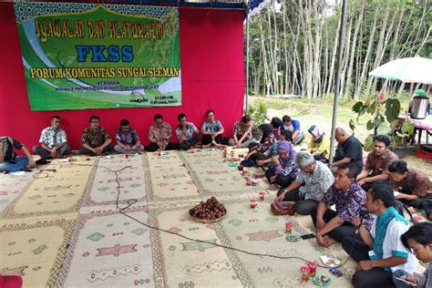 Ngecoli Bareng .